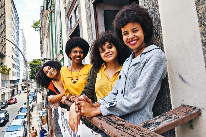 NOTA 1 - Divulgação