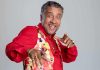 Paulinho Gogó estreia seu novo show “Só e Bem Acompanhado” no Teatro da Ilha